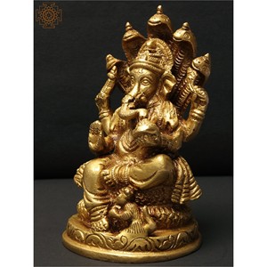 Petite statue en laiton de 5 pouces du seigneur Ganesha avec sculpture protectrice Sheshnag - Product Image 3