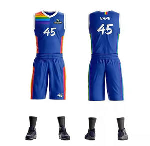 Camisetas y pantalones cortos de baloncesto personalizados de gran venta, ropa deportiva de fútbol 100% poliéster hecha en Pakistán - Product Image 2