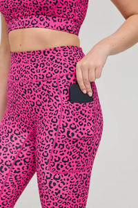 Ensemble de yoga personnalisé pour femmes, soutien-gorge de sport et leggings, vêtements de sport, ensemble de vêtements de sport pour la salle de sport - Product Image 3