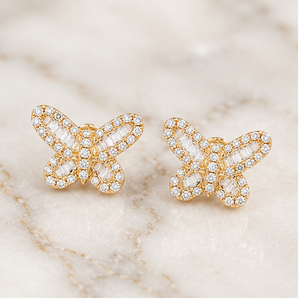 Boucles d'oreilles créoles minimalistes en argent 925 glacé pour femme, motif papillon personnalisé, avec diamants de laboratoire, bijoux de mode pour petite amie - Product Image 6