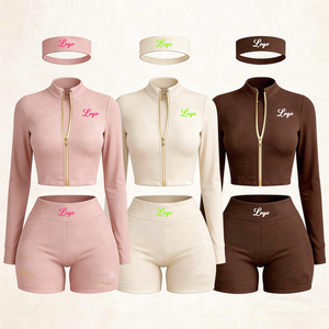 Ensemble de survêtement velours deux pièces pour femme, design rayé contrastant, veste zippée à capuche et short, vente en gros OEM - Product Image 6