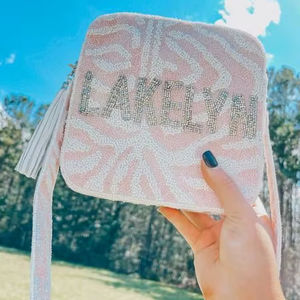 Bolso bandolera de cuentas con borlas y cremallera, personalizado con nombre, para mujer, ideal para viajes - Product Image 1