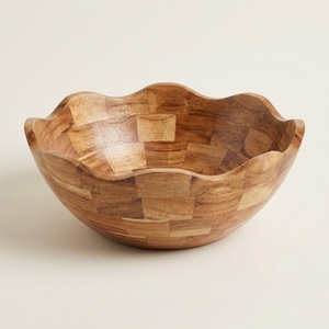 Grand bol de service décoratif en bois de manguier, centre de table rond artisanal sculpté à la main, style rustique pour maison moderne - Product Image 5