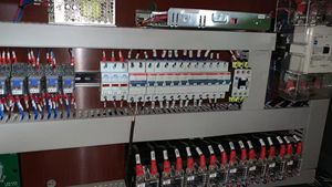 Yizumi All New S450PET-B Original New 450Ton PET Injection Molding <b>Machine</b> for PET Preform and Other Goods Injection <b>Machine</b> - Product Image 4