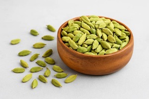 Cardamomo Verde de la Mejor Calidad, Elettaria Cardamomum, Especia Entera Seca Naturalmente para Sazonar, Infusiones Herbales y Comida Premium - Product Image 2