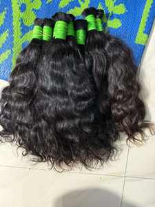 Paquetes de Cabello Indio Virgen Ondulado Profundo 10A al por Mayor, Extensiones de Cabello Ombre sin Procesar con Cutícula Alineada de Proveedor de India - Product Image 4