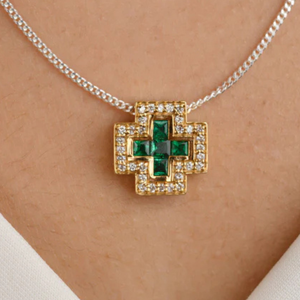 NOVA 18K Solid Gold Emerald & Diamond Pendant with IGI Certified Oval Cut Daily Wear - Product Image 1