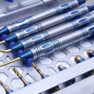 ชุดเครื่องมือผ่าตัดไซนัสแบบเข้าถึงด้านข้าง Akramed Surgical AK-SL-54523 - ด้ามจับตามหลักสรีรศาสตร์ ได้รับการรับรองมาตรฐาน CE ระดับ II สำหรับการใช้งานทางคลินิก แบบ 3 ขากรรไกร - Product Image 4