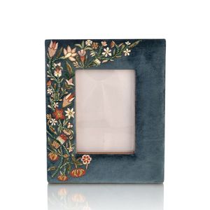 Marco de fotos decorativo con cuentas hecho en India, marco de fotos con bordado a mano, marco de fotos de mesa, exportaciones de artesanía. - Product Image 5
