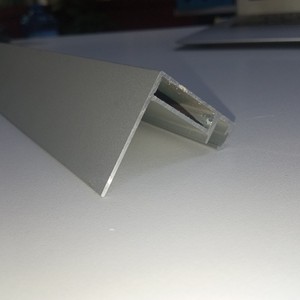 Profilé d'extrusion en alliage d'aluminium SHALUMI SE23, finition anodisée naturelle pour décorations |   Phu Tho Origin Tolerance de 1% - Product Image 4