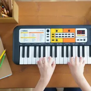 YamahaS PSS F30 37 Mini Touches Piano Numérique Portable-Mini Piano Numérique pour Enfants et Débutants - Product Image 4