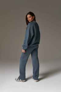 Sweat-shirt oversize à col rond pour femme, couleur unie, en coton tricoté, manches longues, épaules tombantes, pour l'automne - Product Image 2