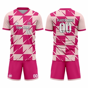 Fabricant de vêtements de football haut de gamme, fournisseur mondial de maillots et de shorts de football personnalisés - Product Image 1