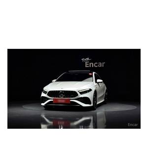 Mercedes-Benz Clase A AMG A35 4MATIC Sedán 2020, 5,575 km, con Volante a la Izquierda y Cámara Trasera - Product Image 3