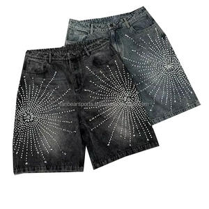 Shorts Homme Streetwear Hip Hop Personnalisés Diamants Effet Vieilli Délavé à l'Acide Strass Fabricant Service OEM - Product Image 3