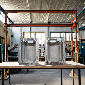 Moule de soufflage de fer de luxe de haute qualité de 3 litres Production de canne efficace optimale pour l'eau d'huile chimique - Product Image 6