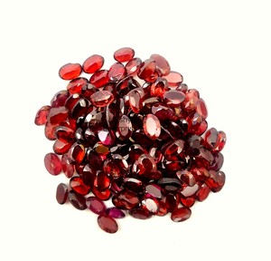 Natural Red <b>Garnet</b> Oval Cut Faceted Loose Gemstone 5mm 7mm <b>Garnet</b> Stone For Jewelry Making Indian Wholesale Bulk Price Supply - Product Image 3