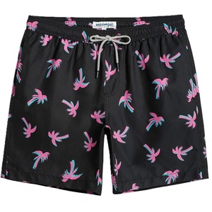 Shorts de bain pour hommes en polyester tissé avec bordure contrastante, imprimé AOP, élastique en nylon, séchage rapide, décontracté, fournisseur du Bangladesh - Product Image 4
