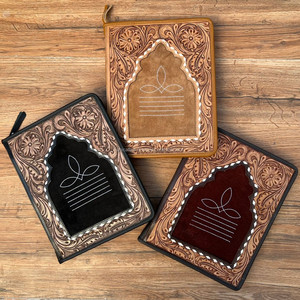 <b>A4</b> Size Boot Stitch Hand Tooled Suede Leather Certificate Holder Folder Portfolio Padfolio With Zippered Closure and <b>Ring</b> <b>Binder</b> - Product Image 4