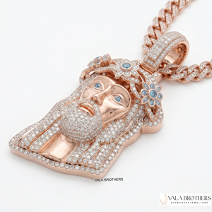 VALA BROTHERS Colgante de Cruz de Moissanita Personalizado con Baño de Oro Rosa y Detalles de Diamantes, Amuleto Religioso Estilo Hip Hop HH-26 para Fiesta - Product Image 2