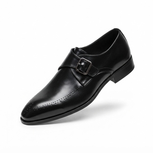 Zapatos Monk Strap de cuero negro para hombre con detalle de hebilla y punta puntiaguda - Product Image 1
