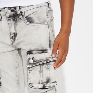 Pantalon en jean délavé élégant pour garçons, style décontracté moderne, service OEM, conception sur mesure, prix usine avantageux pour acheteurs en gros 2026 - Product Image 3