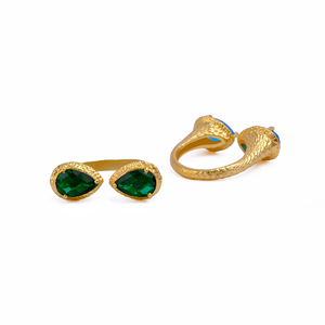 Bague en laiton plaqué or 18 carats avec émeraude de laboratoire et zircone cubique taille poire, sertie à griffes, ajustable, unisexe, classique, avec pierre précieuse - Product Image 2