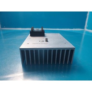 Pièces d'équipement semi-conducteur d'occasion Lam Research 718800102001, état actuel - Product Image 6