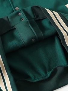 Blousons de baseball vintage personnalisables pour hommes grandes tailles, coupe droite, col rabattable, patchs, simple boutonnage, couleur unie, vente en gros - Product Image 4
