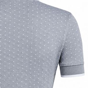 Polo de Mujer Gris con Estampado Sublimado, Manga Corta, Ropa Deportiva Elegante, Prenda Cómoda para Actividades al Aire Libre y Golf - Product Image 5