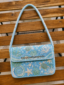 Bolso de Hombro Artesanal de Lujo con Cuentas, Temática Oceánica, con Tortuga Marina y Estrella de Mar |   Bolso de Mano de Moda para Mujer, Resistente y Seguro, Personalizado - Product Image 4
