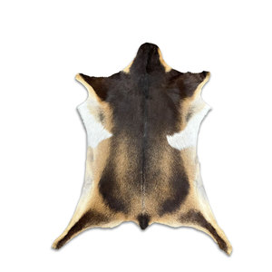 Alfombra decorativa de piel de vaca auténtica, piel de vaca natural con pelo, alfombra de piel de vaca para el suelo de la sala de estar del hogar. - Product Image 2