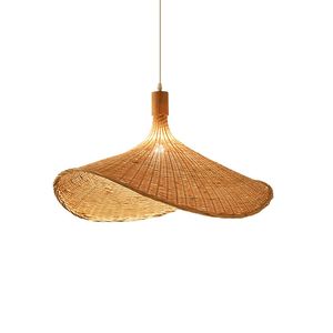 Lámpara de Techo Colgante de Ratán Natural Hecha a Mano, Diseño Único y Acampanado, Estilo Boho para Comedor - Product Image 1