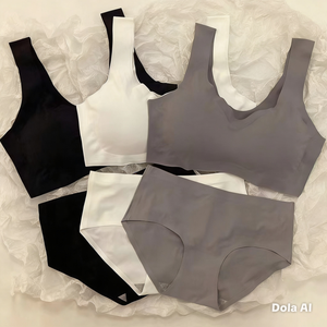 Seamless ice silk lingerie, <b>Korean</b> style, push-up camisole, wire-free <b>bra</b> set, student development vest, thin style. - Product Image 1