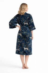 ชุดคลุมกิโมโนกำมะหยี่พิมพ์ลายป่าสไตล์วินเทจหรูหรา นุ่มสบาย สำหรับผู้หญิงไซส์พลัส แขนครึ่งตัว ระบายอากาศได้ดี - Product Image 6