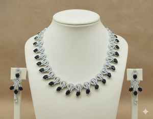 ชุดสร้อยคอทองเหลืองโบราณเคลือบด้านสำหรับผู้หญิง ทนทานต่อการขีดข่วน เหมาะสำหรับการสวมใส่แบบดั้งเดิม งานเฉลิมฉลอง และคอลเลกชันเจ้าสาว - Product Image 3