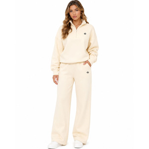 Ensemble de survêtement décontracté 2 pièces pour femme, personnalisé, de haute qualité, avec sweat à capuche court et pantalon de jogging - Product Image 1