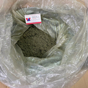 Poudre de feuilles de rami VietDelta très demandée pour les desserts traditionnels au riz collant, vert foncé, noir, durée de conservation de 12 mois - Product Image 1