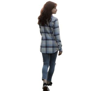 เสื้อเชิ้ตผู้หญิงแขนยาวผ้าแฟลนเนลย้อมเส้นด้ายคุณภาพพรีเมียมสั่งทำพิเศษ  รักษ์โลก สวมใส่สบาย ผลิตจากผ้าฝ้าย 100% ติดกระดุมด้านหน้า พร้อมโลโก้ - Product Image 2