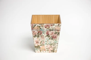 Nouvelle poubelle en bois MDF émaillé à impression abstraite avec conception de structure debout assortie de Falak World Export - Product Image 2