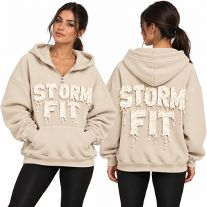 Sweat à capuche mi-zippé marron clair pour femme, coupe Storm Fit, avec lettres appliquées, épaules tombantes, poche kangourou, en polaire décontractée, style streetwear, coupe-vent - Product Image 2