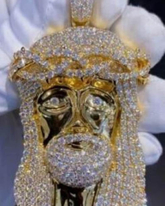 จี้พระเยซูทรงฮิปฮอปประดับเพชรโมอิสซาไนต์สองสี เงินแท้ 925  แบบเต็มตัว  จี้ 3 มิติ เครื่องประดับชั้นดี ผ่านการทดสอบเพชร - Product Image 1