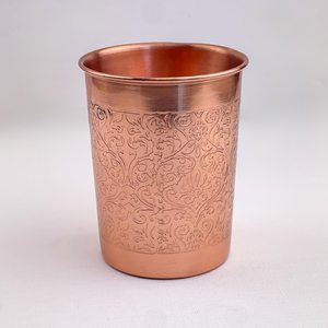 Taza de Cobre Puro Grabada a Mano |   Taza para Beber Ayurvédica Hecha a Mano |   Vaso de Cobre Grabado para Agua |   Regalo de Bienestar - Product Image 1