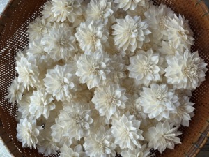 Premium White Dahlia Sola Wood Flowers Sustainable Handmade Home Fragrance Rattan <b>Stick</b> 8-8.5cm VADEE Brand Wholesale - Product Image 4