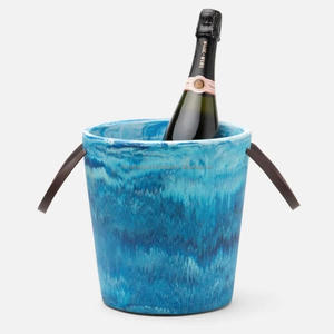 Cubo de Hielo de Resina Aqua Swirled de Alta Calidad con Asas de Cuero Anudado, Enfriador de Botellas de Champán y Vino para Bar y Hotel - Product Image 1