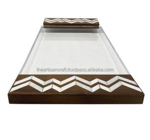 Haute qualité carré fait à la main Style arabe nacre incrustation Acacia manche en bois décoratif métal acrylique plateau de service maison - Product Image 5