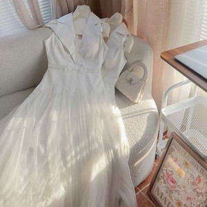 Robe longue élégante personnalisée pour femme, sans manches, col en V, en mousseline, coupe ajustée, formelle, avec nœuds brodés, taille cintrée, printemps-été, séchage rapide - Product Image 4