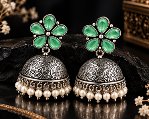 Pendientes Jhumka de Plata Oxidada con Piedra Verde Agua y Diseño Floral, Joyería Colgante Floral, Venta al por Mayor, Directo de Fábrica, OEM ODM - Product Image 5