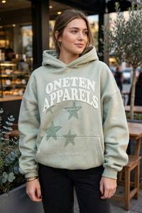 เสื้อฮู้ดดี้โอเวอร์ไซส์สำหรับผู้หญิง ยี่ห้อ Oneten สีเขียว พิมพ์ลายตัวอักษรแบบพัฟฟ์ ทรงไหล่ตก - Product Image 5