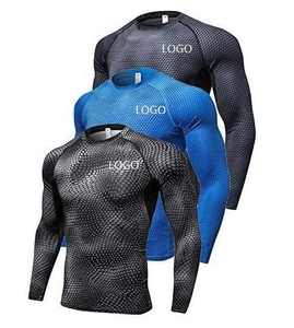 Rashguard à manches courtes de haute qualité, respirant, imprimé par transfert thermique pour hommes - Protection UV UPF50+, séchage rapide, anti-frottement - Product Image 3